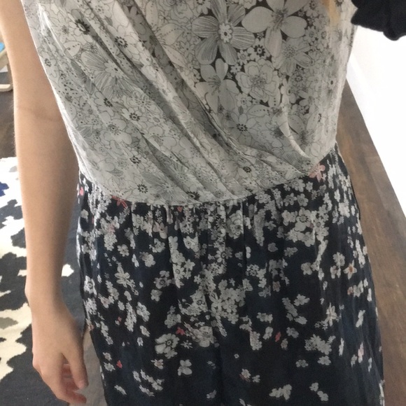 Dress - Picture 3 of 5